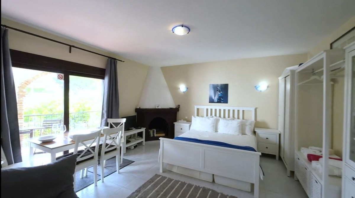 Geschakelde Woning in La Capellania-9