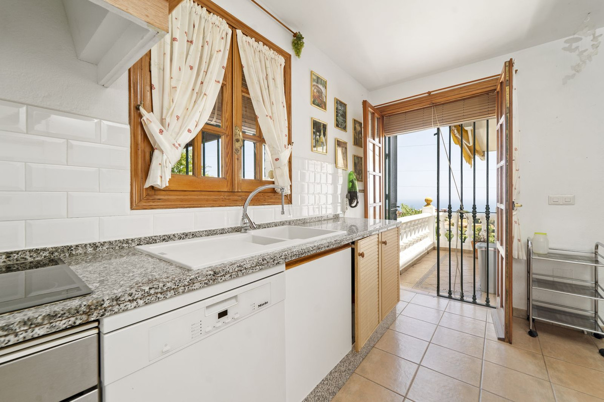 Huis te koop in La Capellania | 4 slaapkamers H5063614