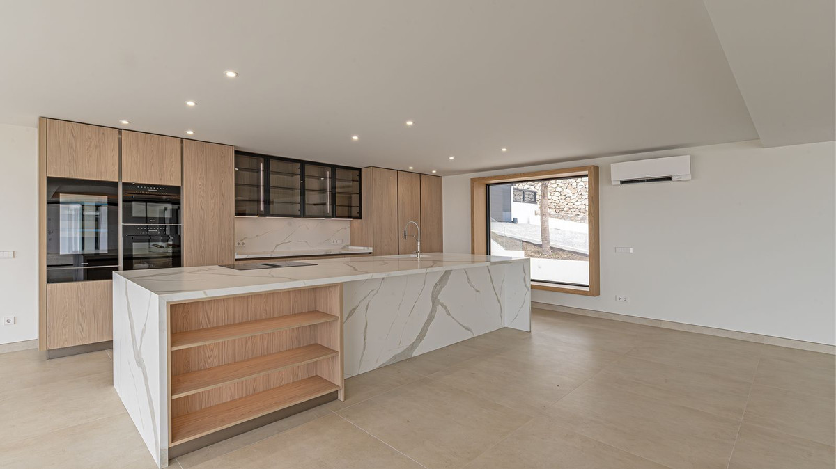 Huis te koop in La Capellania | 6 slaapkamers H5122003