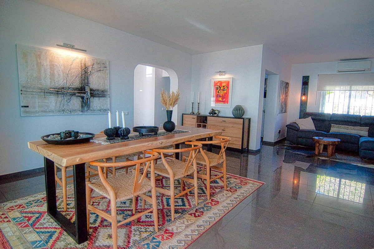 Huis te koop in La Capellania | 4 slaapkamers H5419318