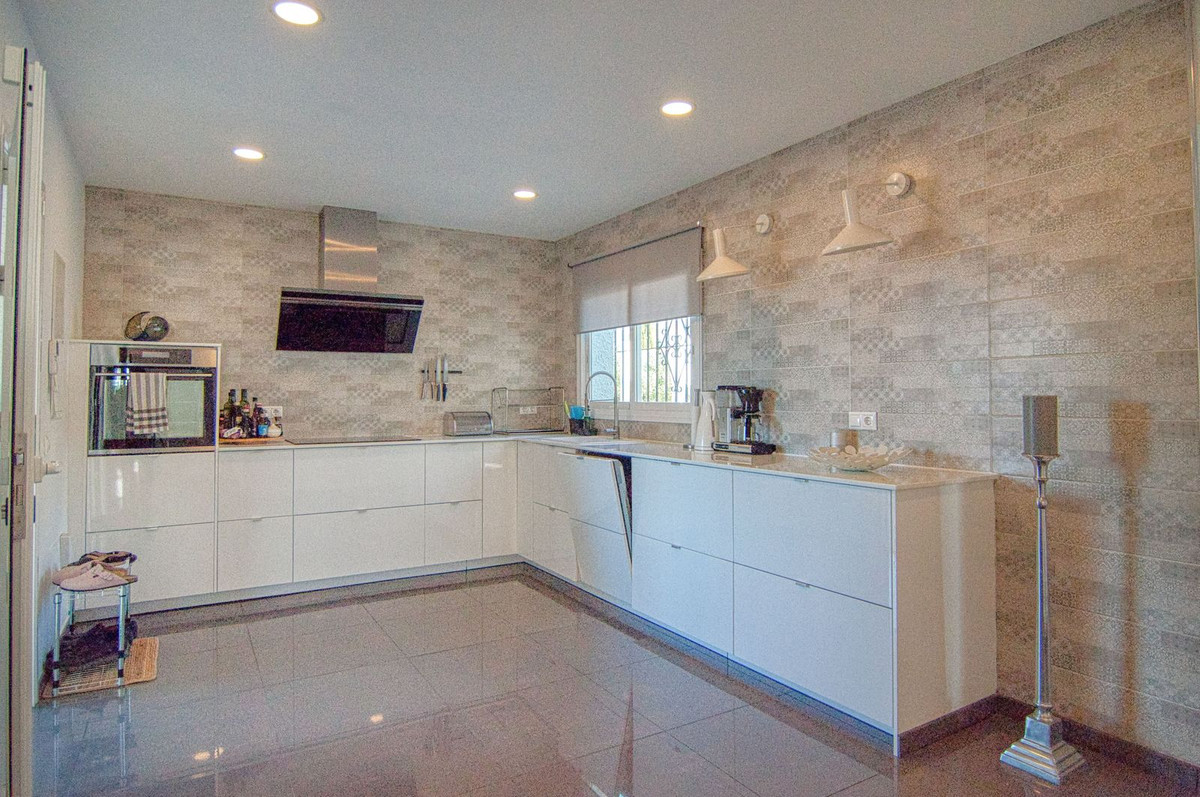 Huis te koop in La Capellania | 4 slaapkamers H5419318