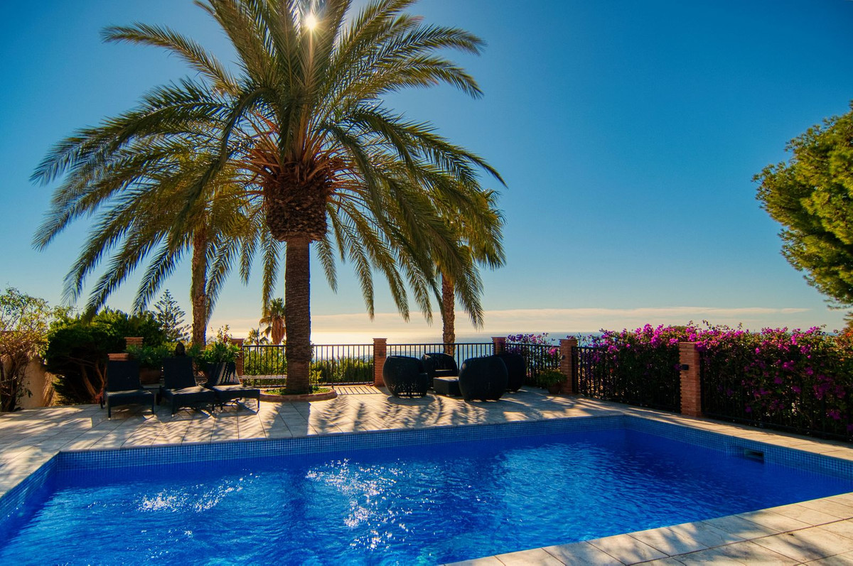Huis te koop in La Capellania | 4 slaapkamers H5419318