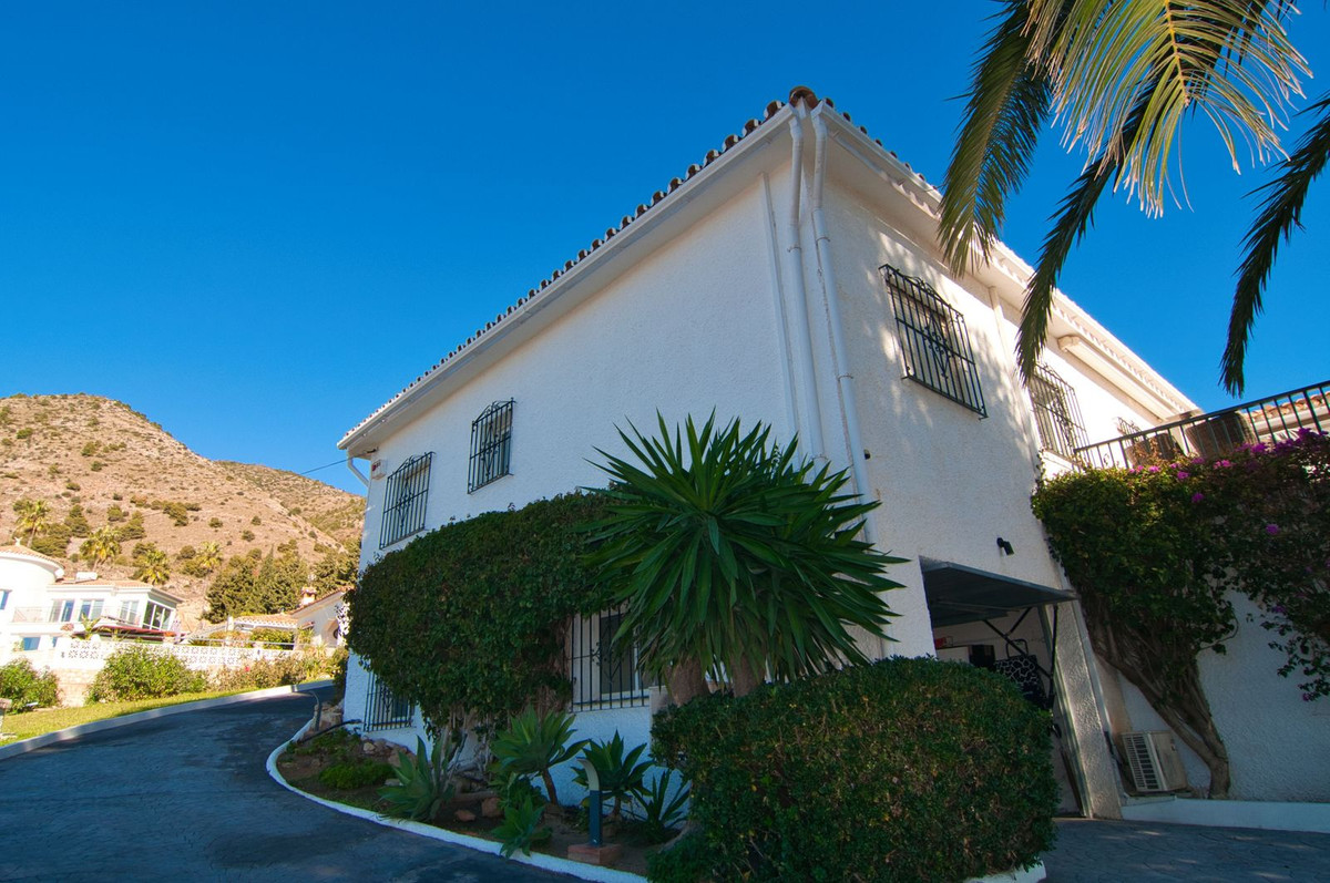 Huis te koop in La Capellania | 4 slaapkamers H5419318
