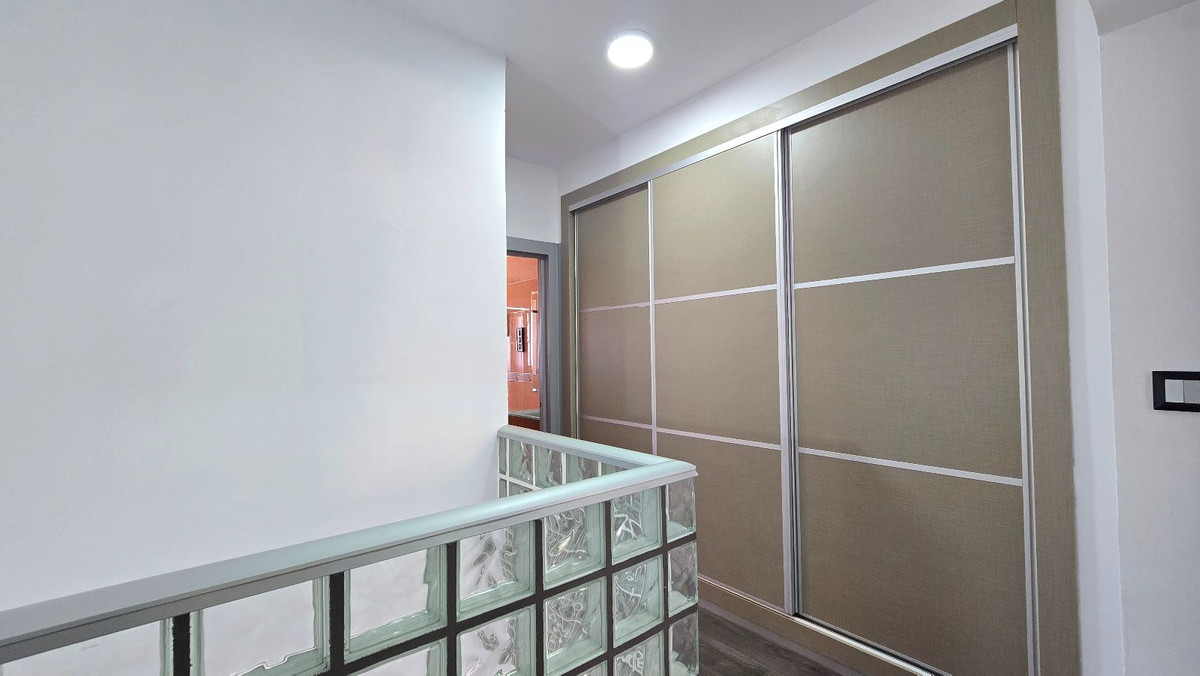 Property main view 40