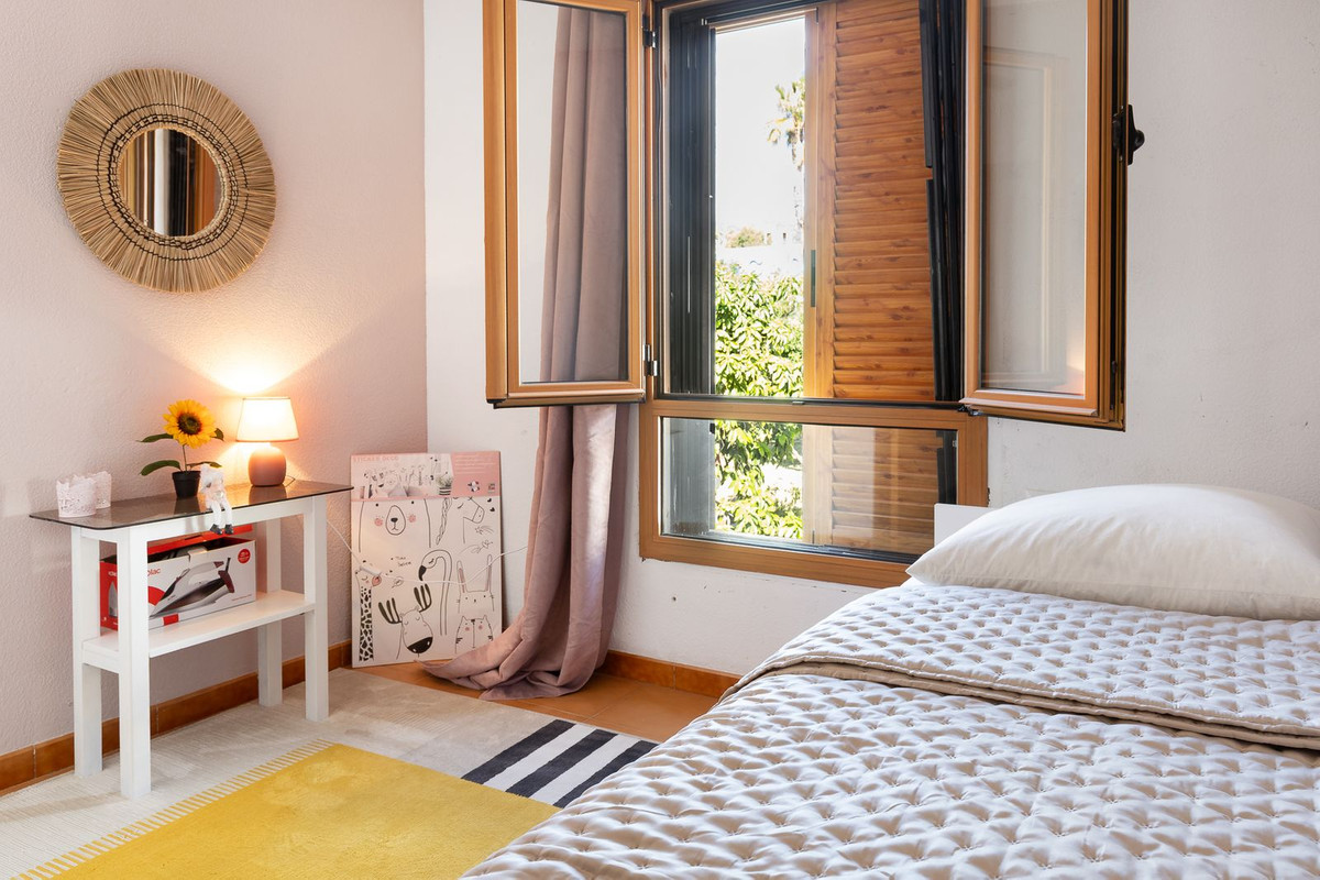 Huis te koop in La Carihuela | 4 slaapkamers H5474809
