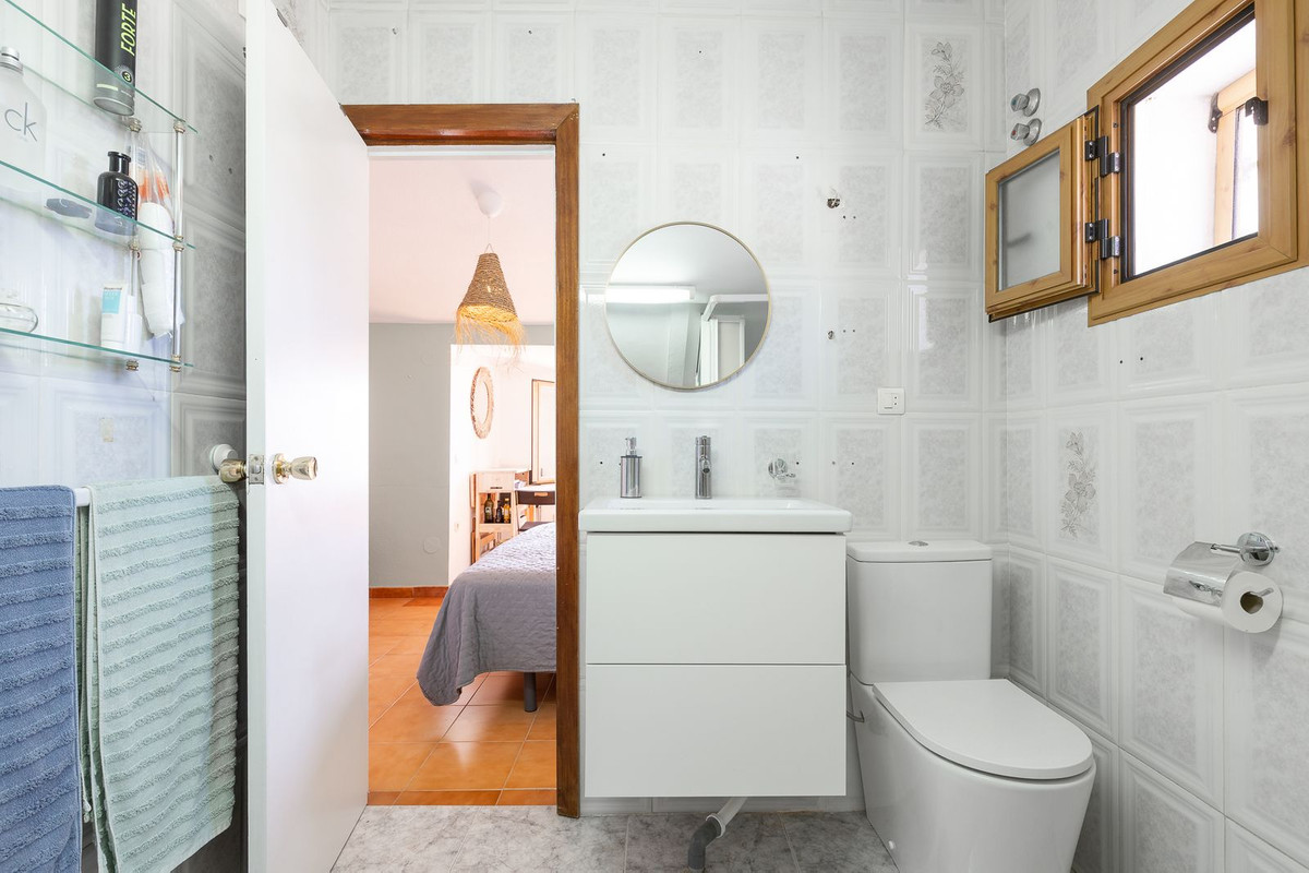 Huis te koop in La Carihuela | 4 slaapkamers H5474809