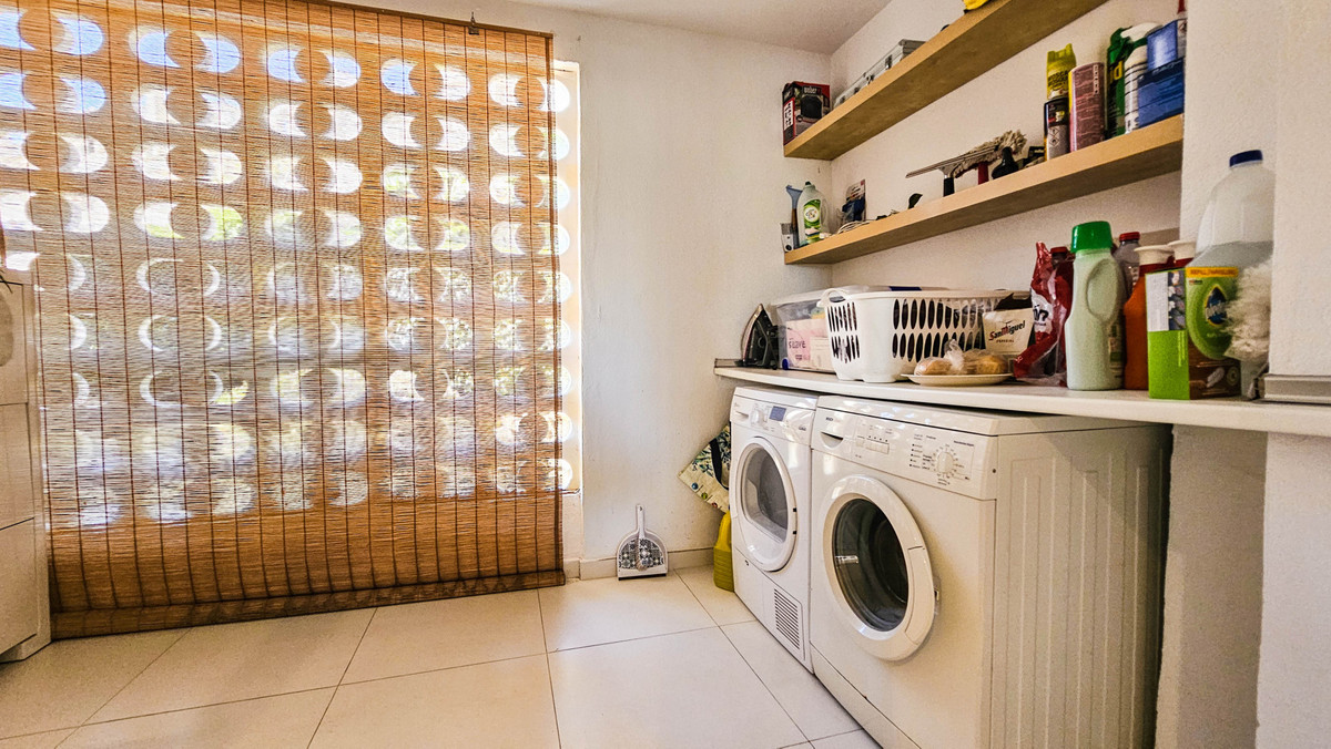 Geschakelde Woning in La Duquesa-20