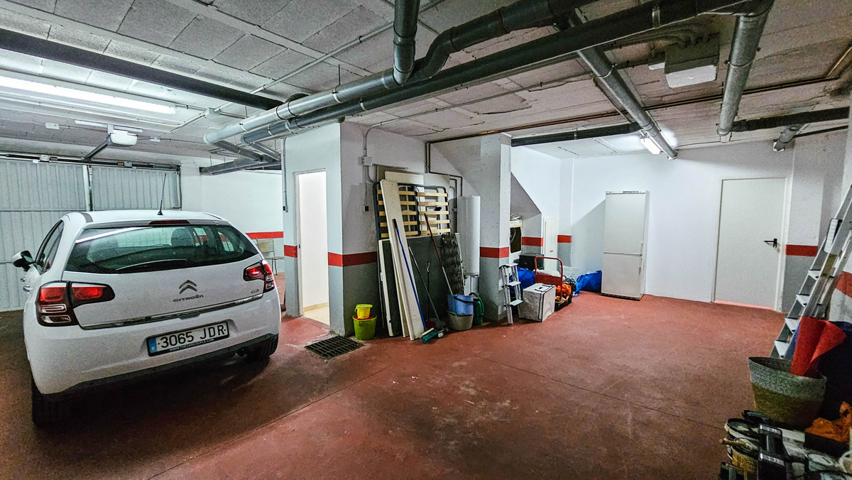 Geschakelde Woning in La Duquesa-21
