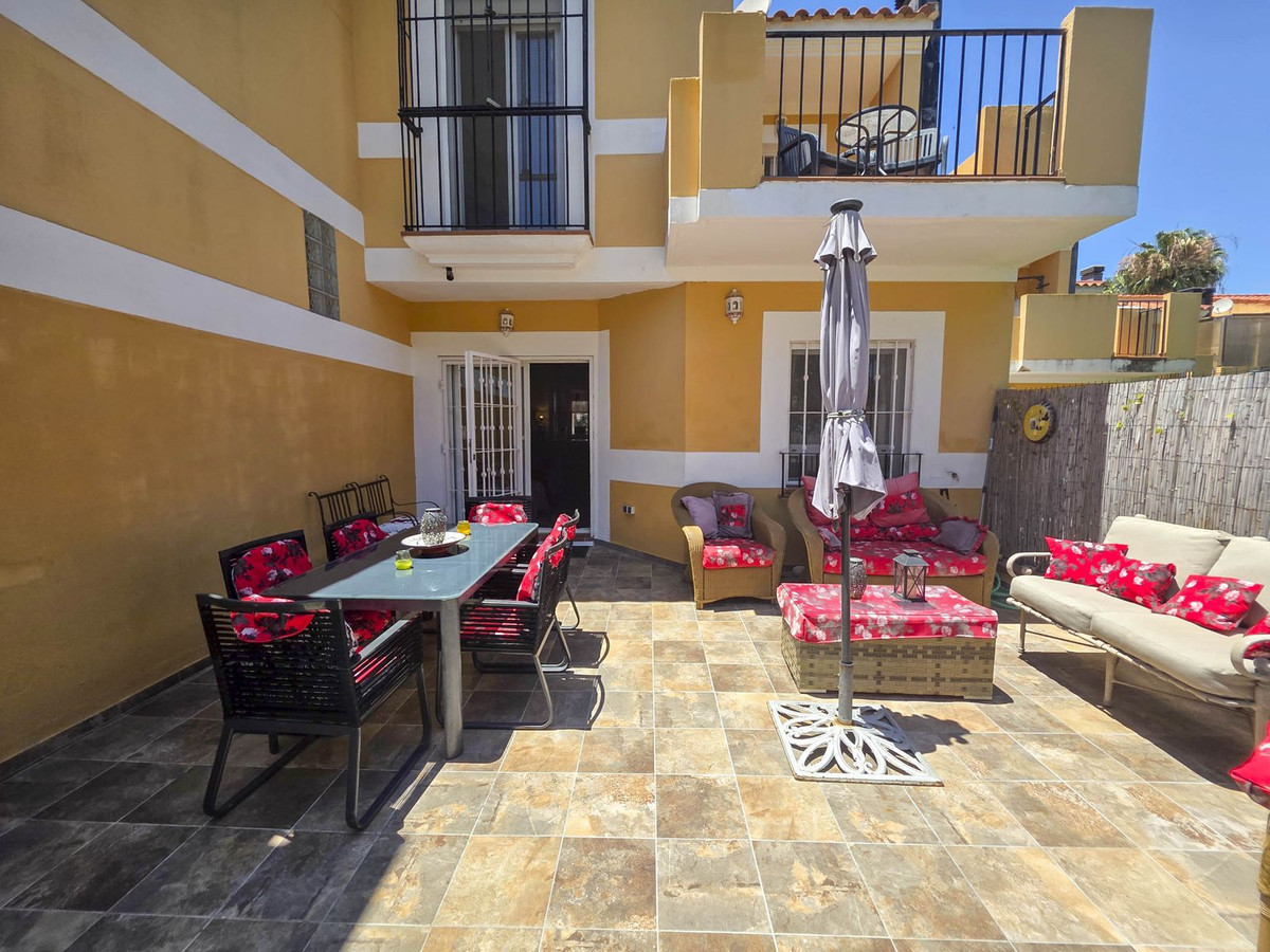 Huis te koop in La Duquesa | 3 slaapkamers H5083318