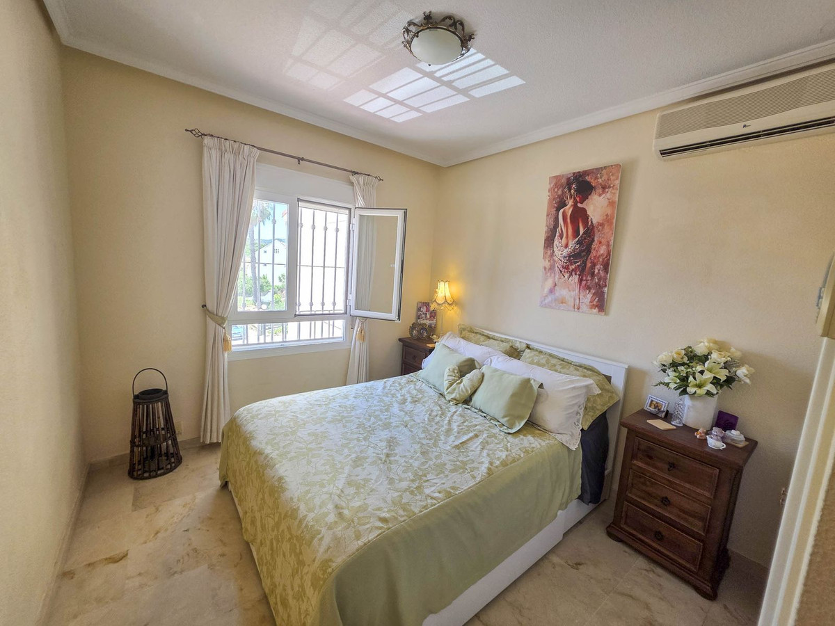 Huis te koop in La Duquesa | 3 slaapkamers H5083318