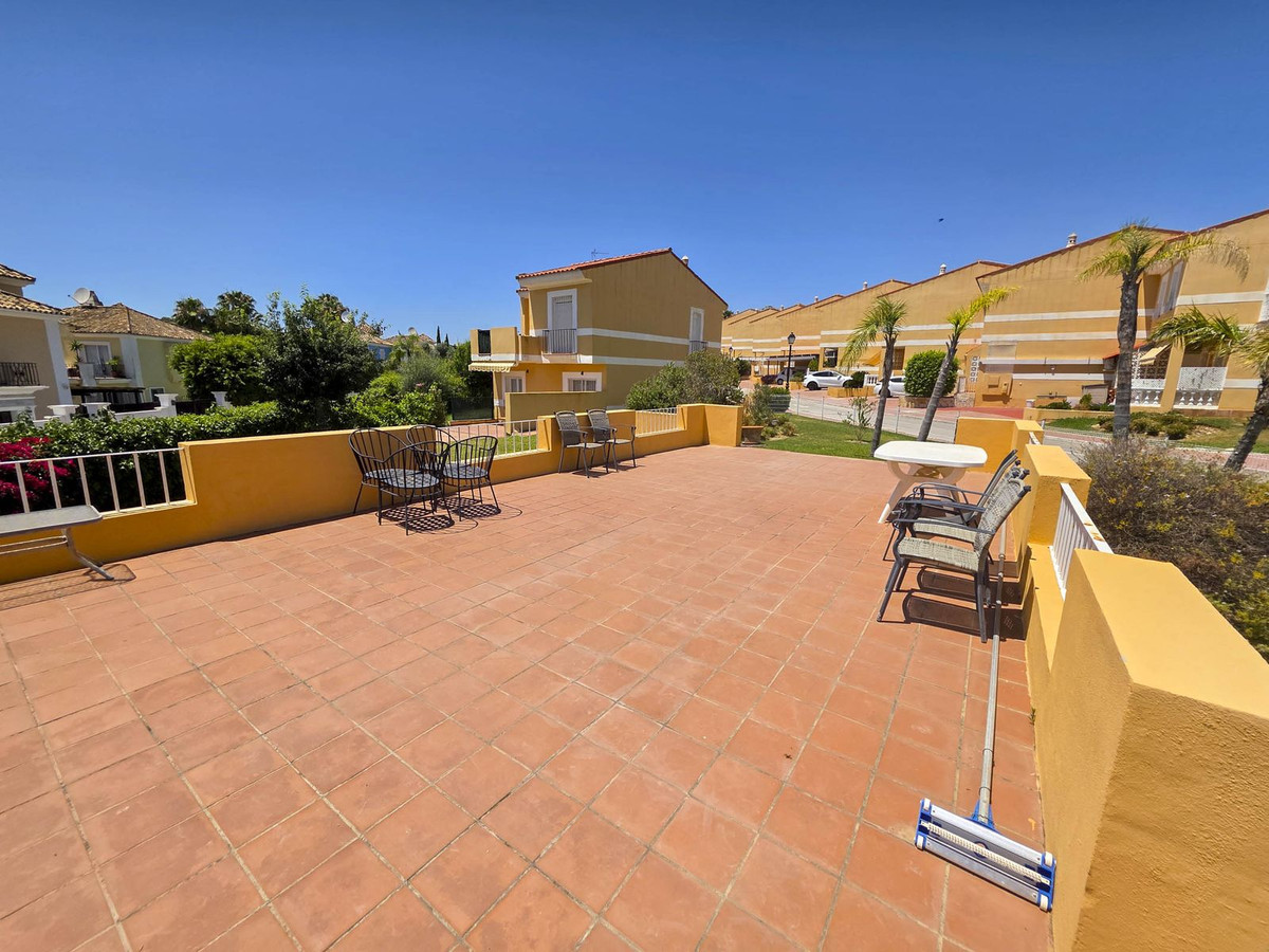 Huis te koop in La Duquesa | 3 slaapkamers H5083318