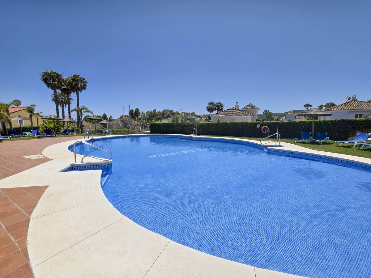 Huis te koop in La Duquesa | 3 slaapkamers H5083318