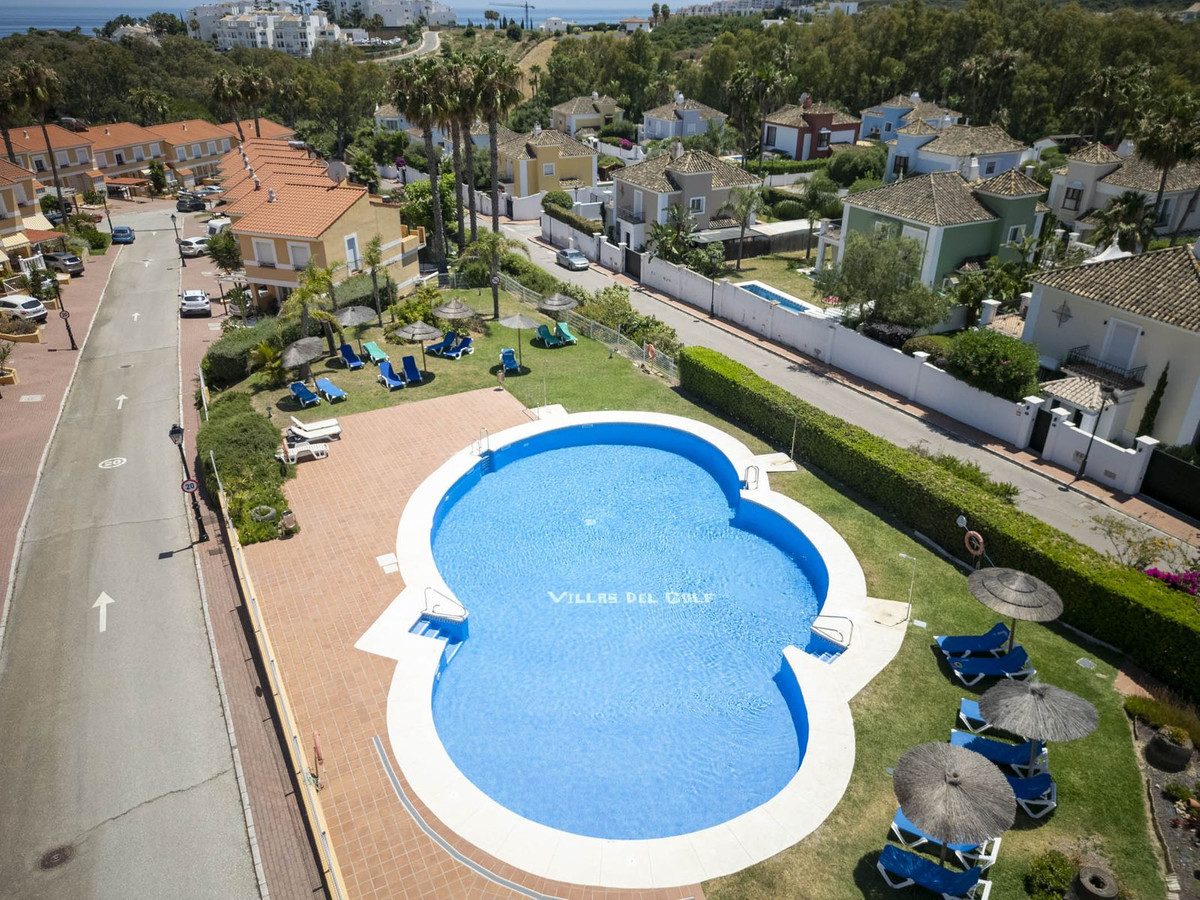Huis te koop in La Duquesa | 3 slaapkamers H5083318