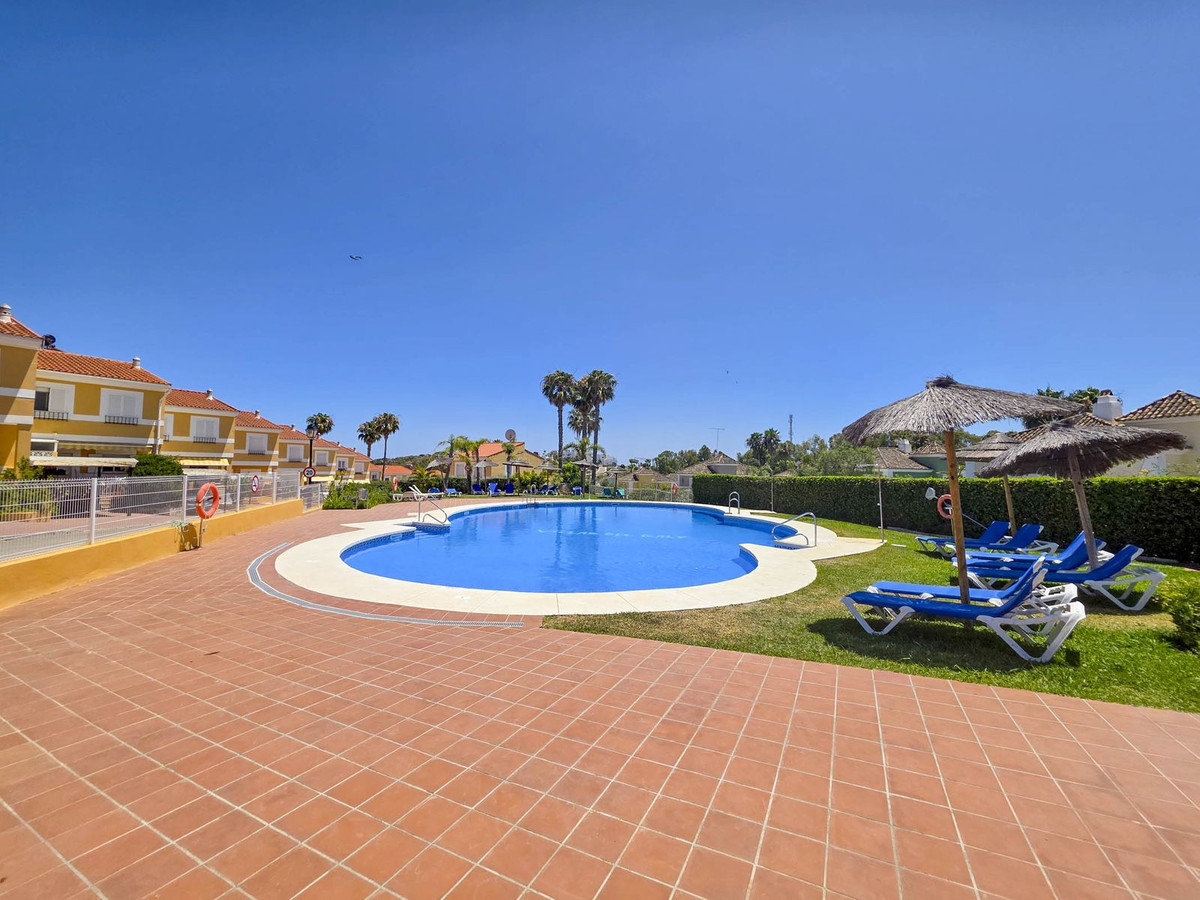 Huis te koop in La Duquesa | 3 slaapkamers H5083318