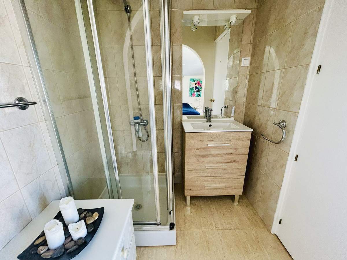 Huis te koop in La Duquesa | 3 slaapkamers H5111404