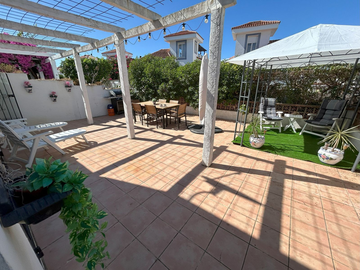 Huis te koop in La Duquesa | 3 slaapkamers H5111404