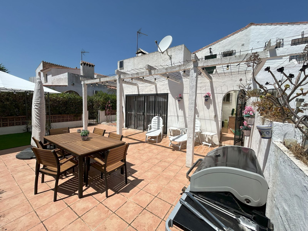 Huis te koop in La Duquesa | 3 slaapkamers H5111404