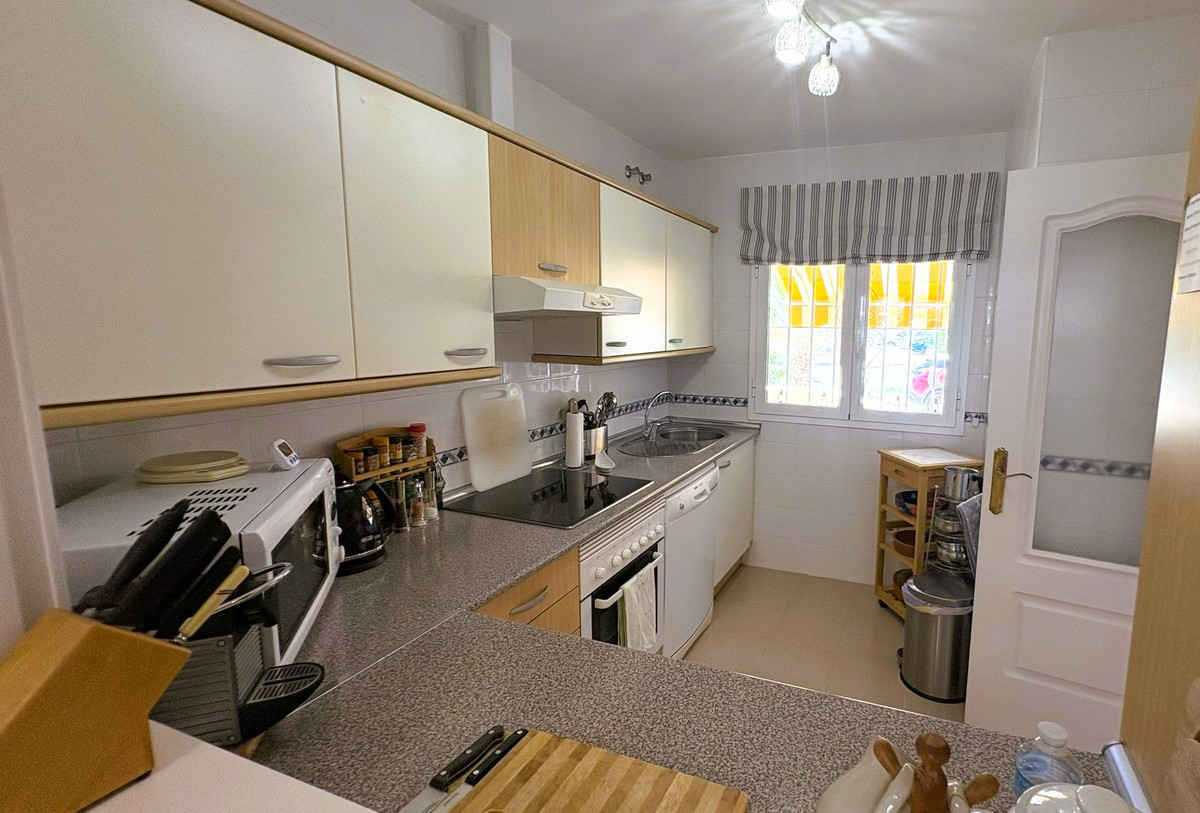 Townhouse for sale in La Duquesa | 3 bedrooms H5111614