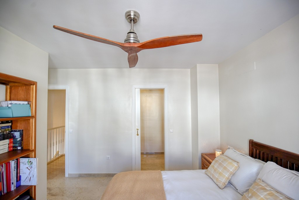 Detached Villa for sale in La Duquesa | 3 bedrooms H5119579