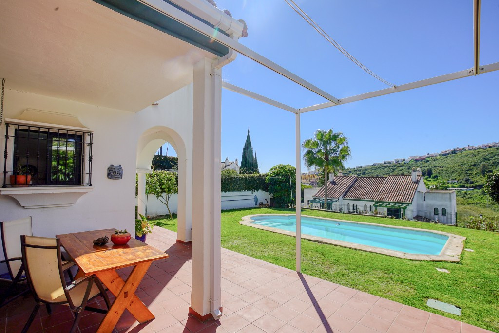 Detached Villa for sale in La Duquesa | 3 bedrooms H5119579