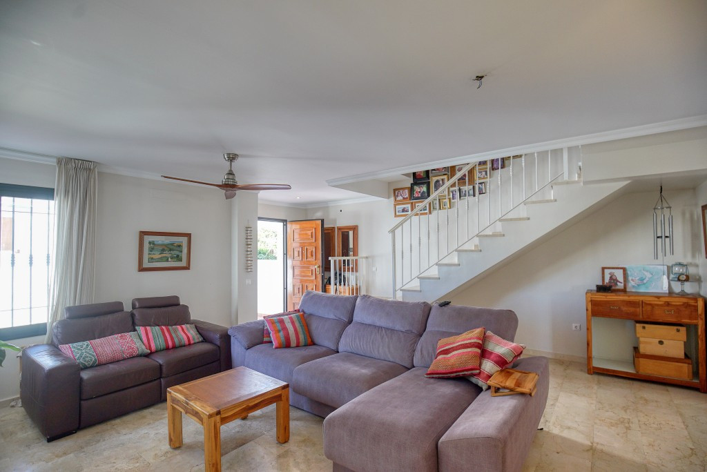 Detached Villa for sale in La Duquesa | 3 bedrooms H5119579