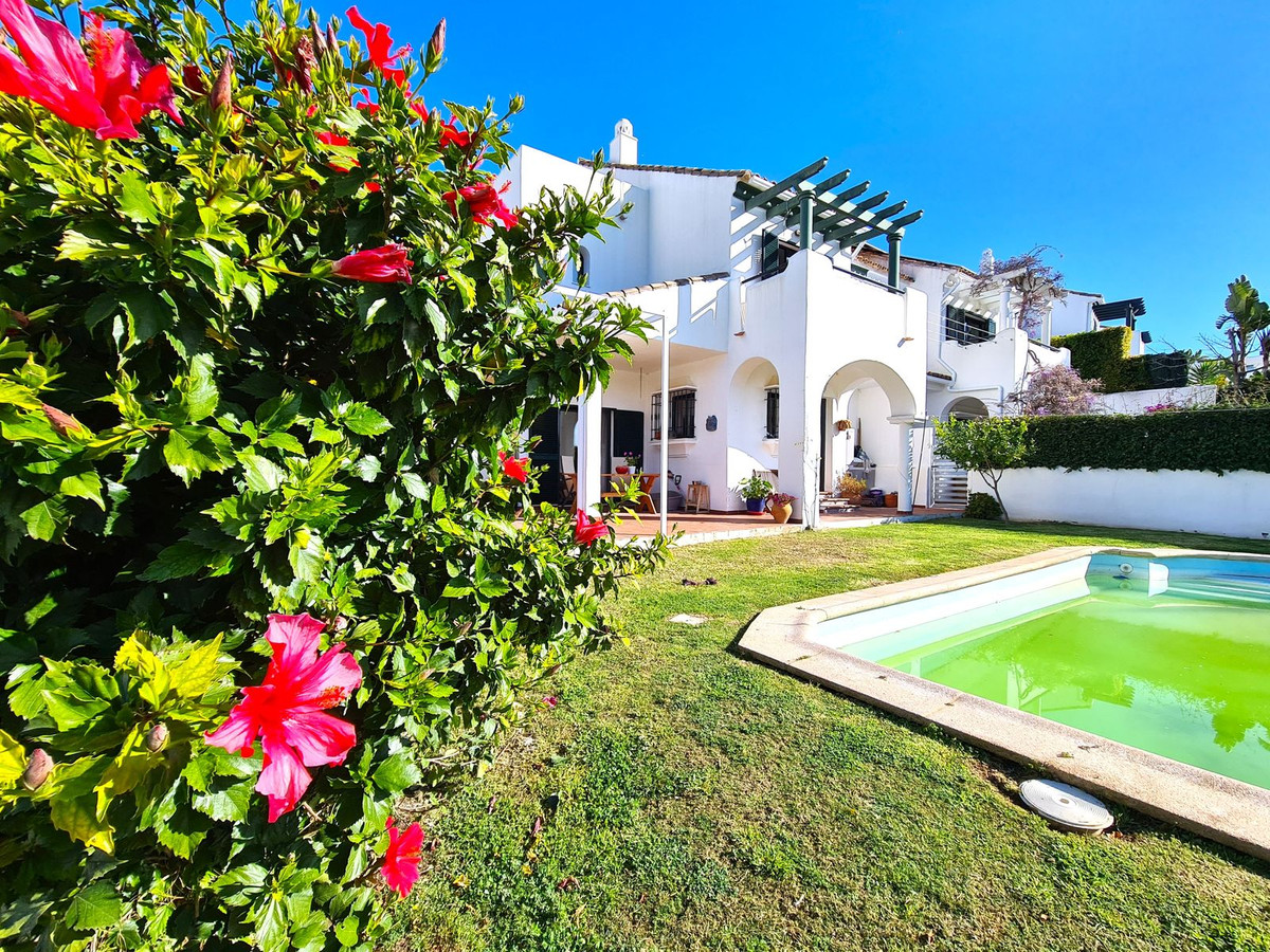 Huis te koop in La Duquesa | 3 slaapkamers H5122042