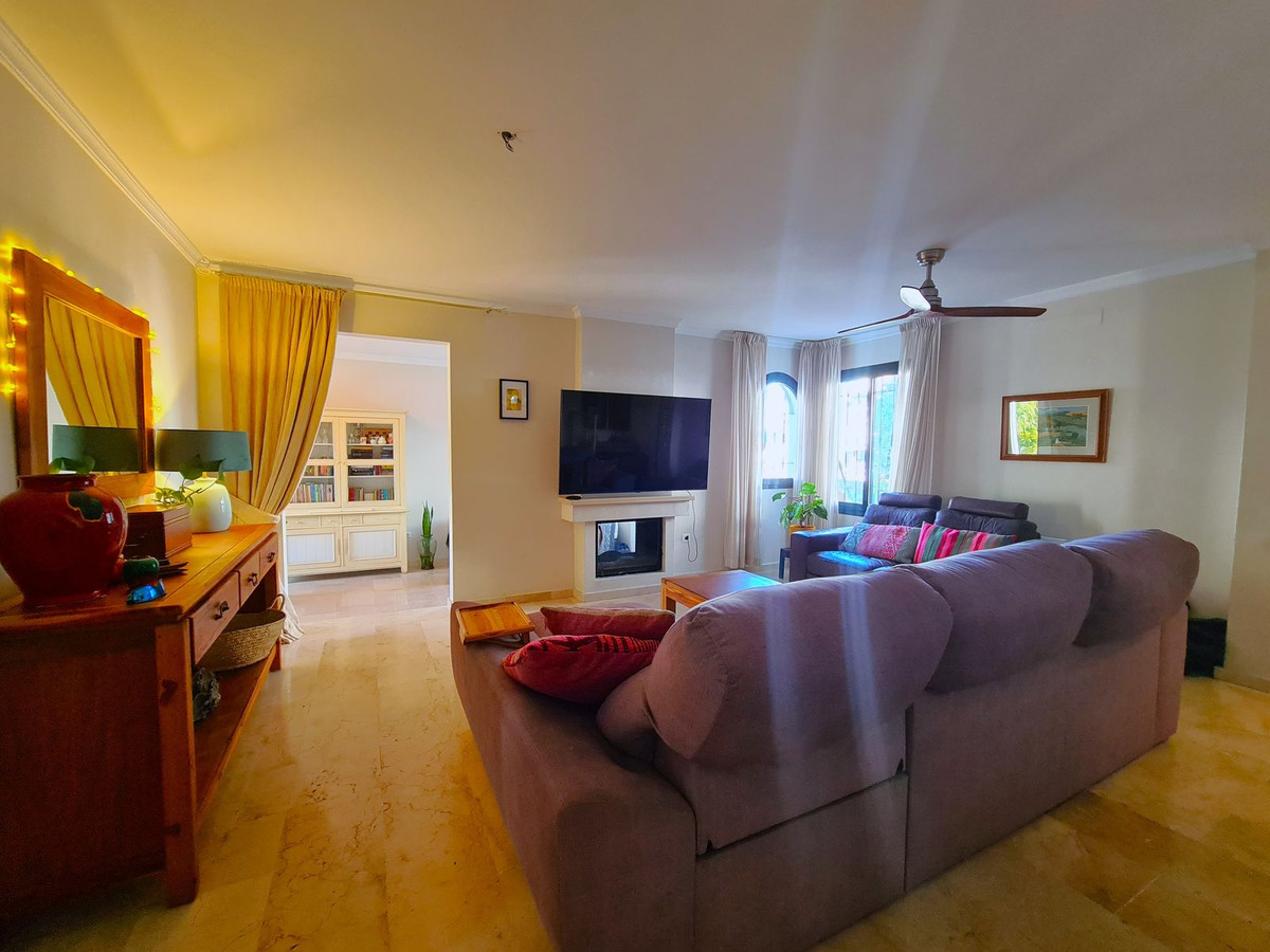 Huis te koop in La Duquesa | 3 slaapkamers H5122042