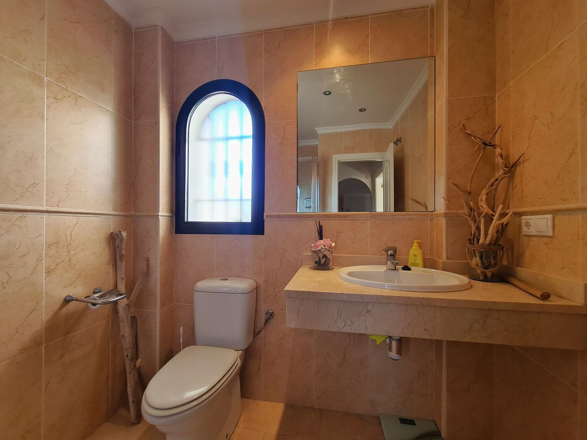 Huis te koop in La Duquesa | 3 slaapkamers H5122042