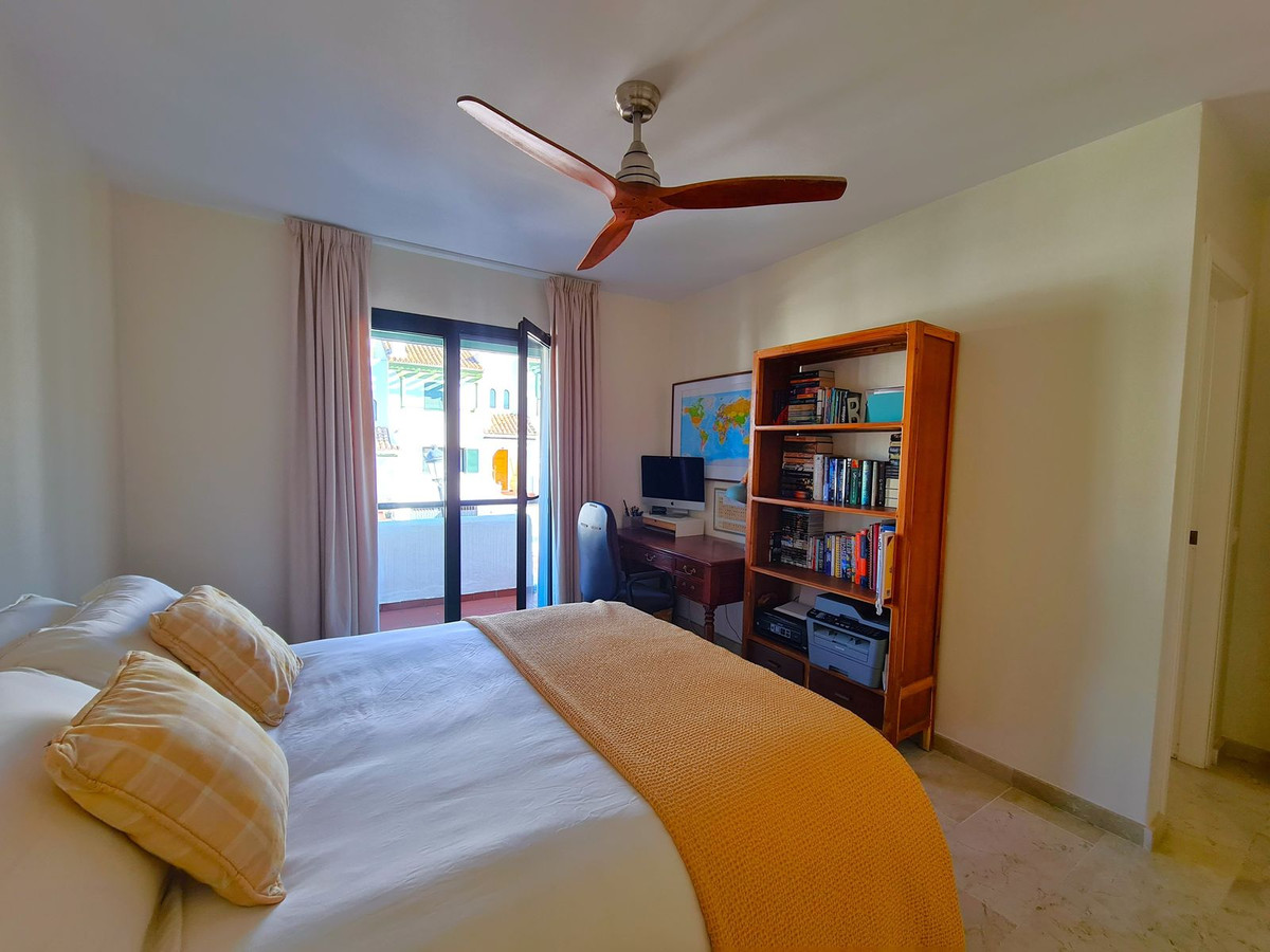 Huis te koop in La Duquesa | 3 slaapkamers H5122042