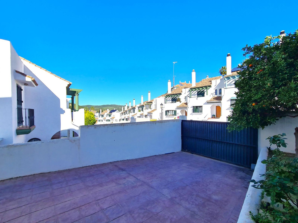 Huis te koop in La Duquesa | 3 slaapkamers H5122042