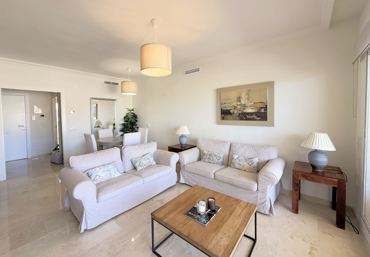 Apartment for sale in La Duquesa | 2 bedrooms H5130538