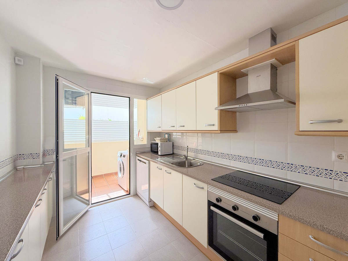 Apartment for sale in La Duquesa | 2 bedrooms H5130538