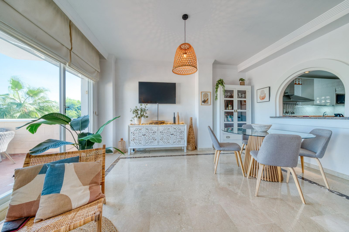 Huis te koop in La Duquesa | 4 slaapkamers H5146585