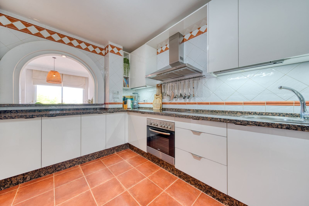 Huis te koop in La Duquesa | 4 slaapkamers H5146585