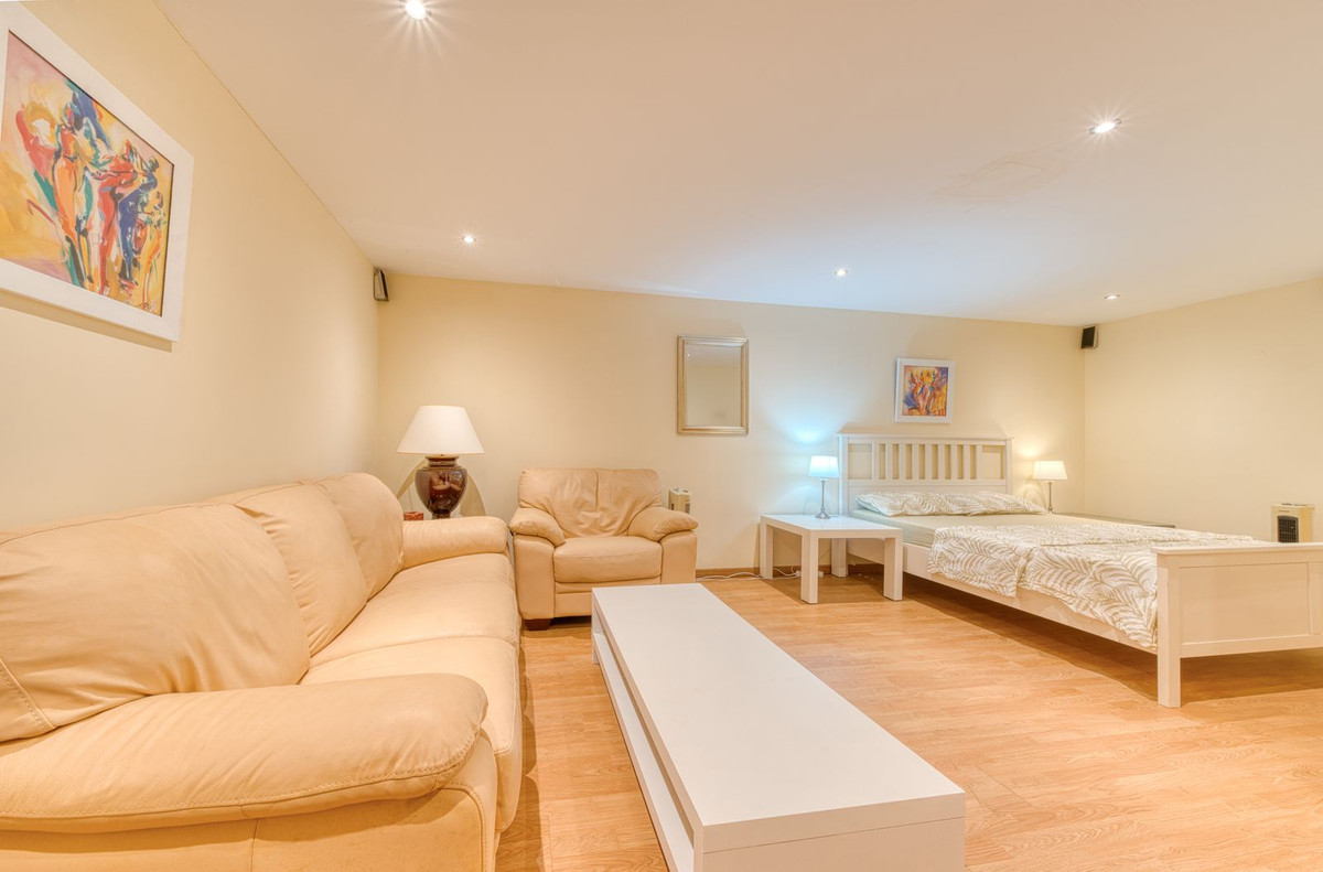 Huis te koop in La Duquesa | 4 slaapkamers H5146585