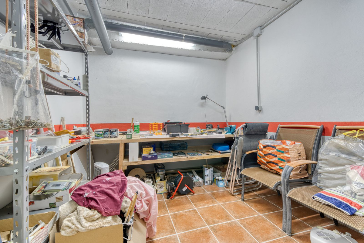 Huis te koop in La Duquesa | 4 slaapkamers H5146585