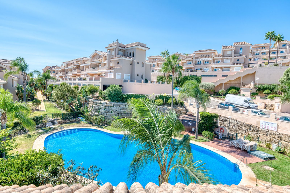 Huis te koop in La Duquesa | 4 slaapkamers H5146585