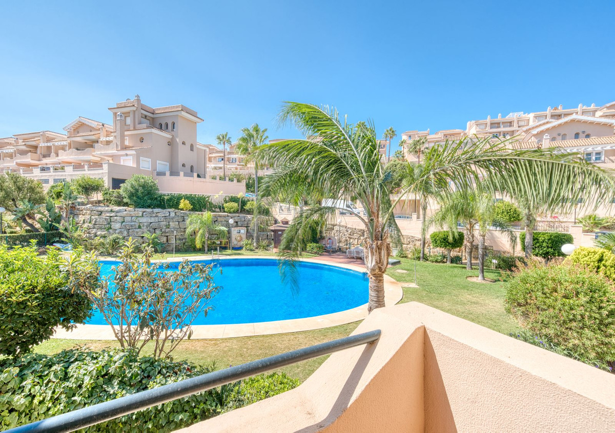 Huis te koop in La Duquesa | 4 slaapkamers H5146585