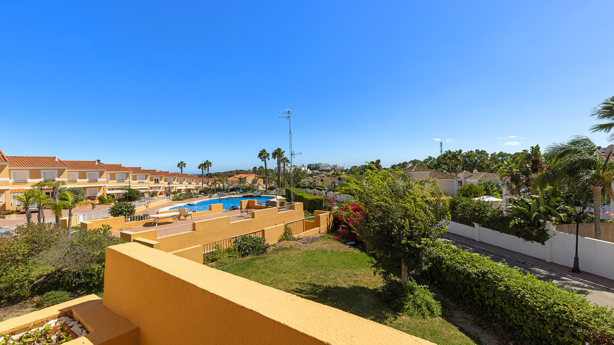 Huis te koop in La Duquesa | 3 slaapkamers H5148286