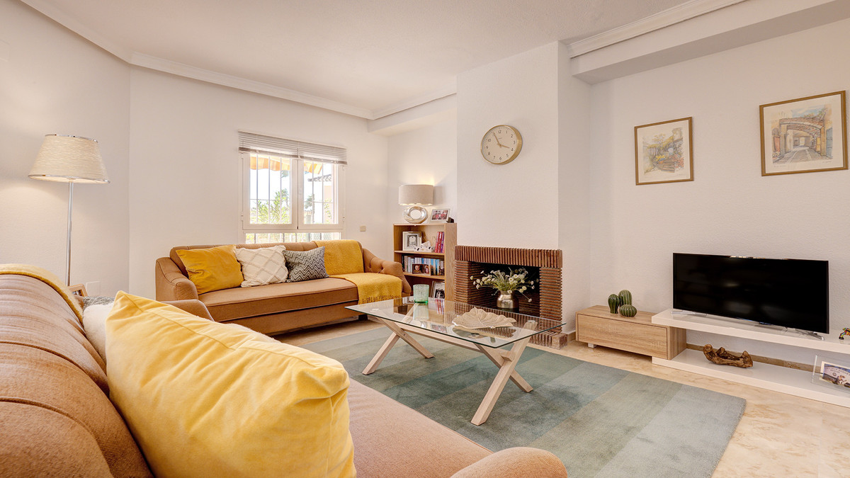 Huis te koop in La Duquesa | 3 slaapkamers H5148286