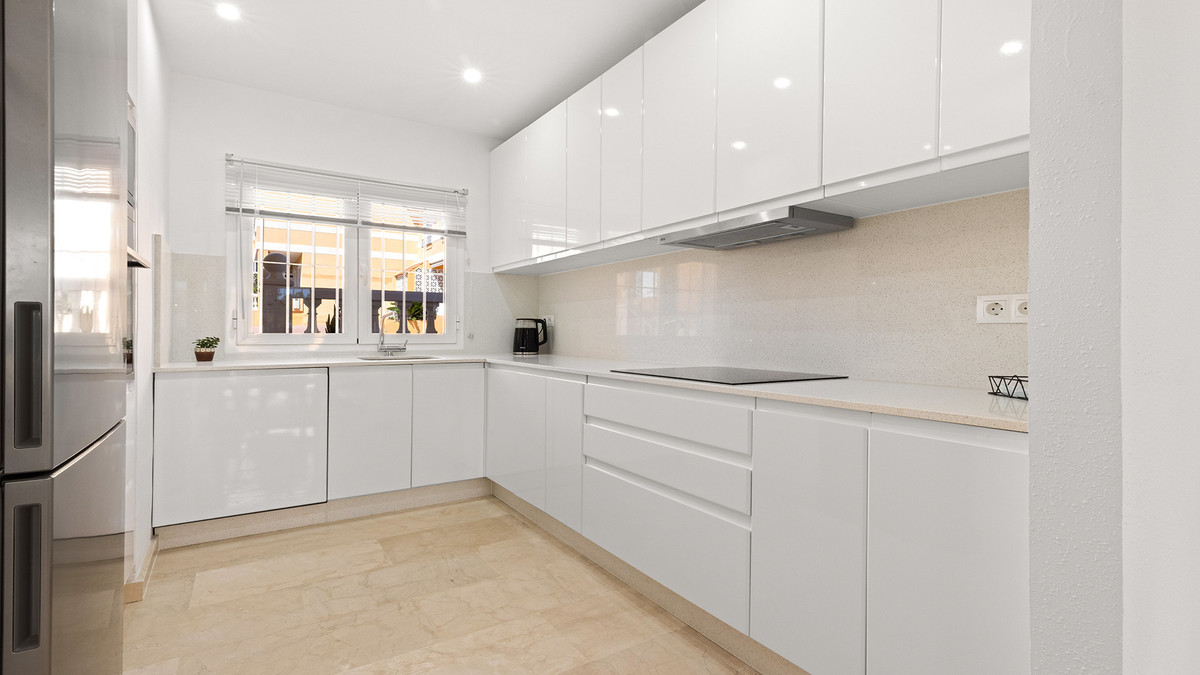 Huis te koop in La Duquesa | 3 slaapkamers H5148286