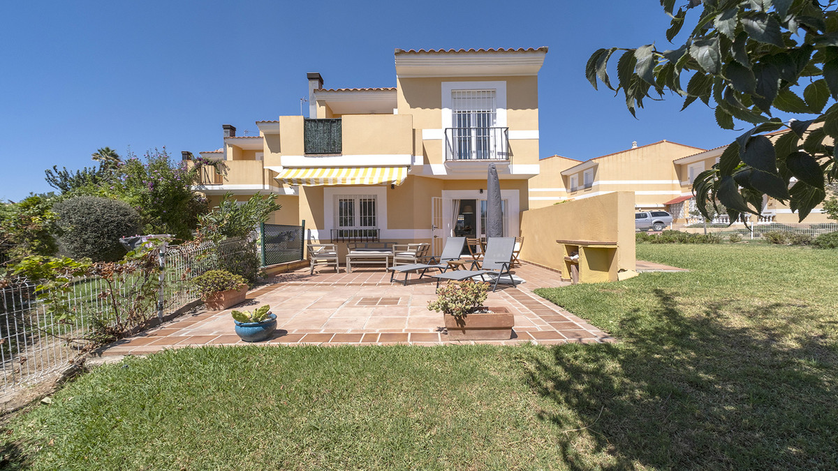 Huis te koop in La Duquesa | 3 slaapkamers H5148286