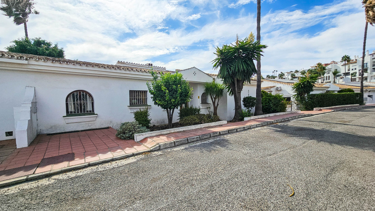 Huis te koop in La Duquesa | 3 slaapkamers H5156353