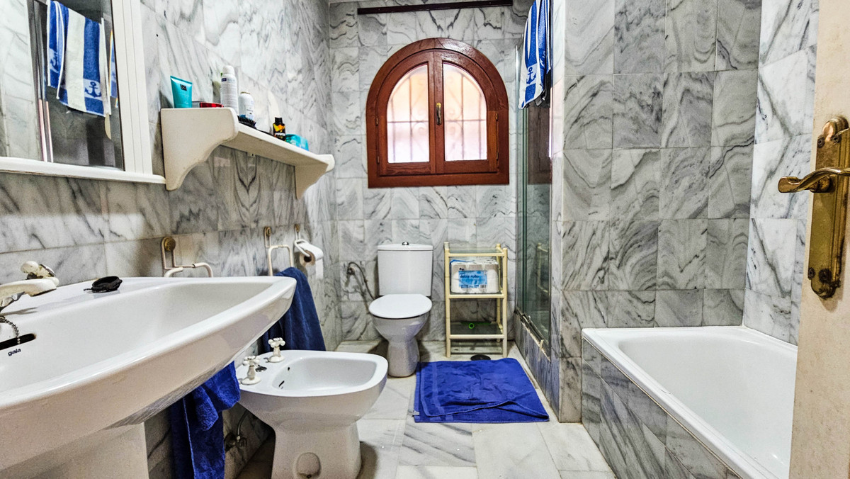 Huis te koop in La Duquesa | 3 slaapkamers H5156353