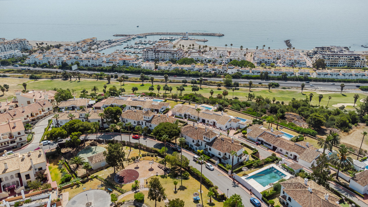 Huis te koop in La Duquesa | 3 slaapkamers H5156353