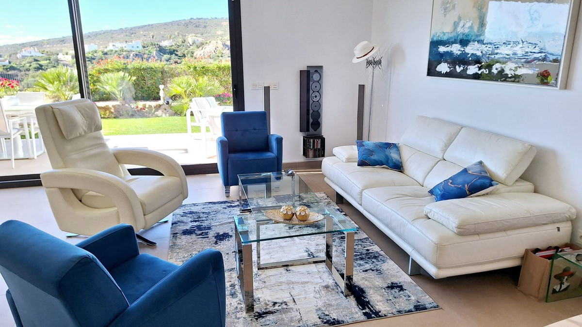 Huis te koop in La Duquesa | 3 slaapkamers H5264884