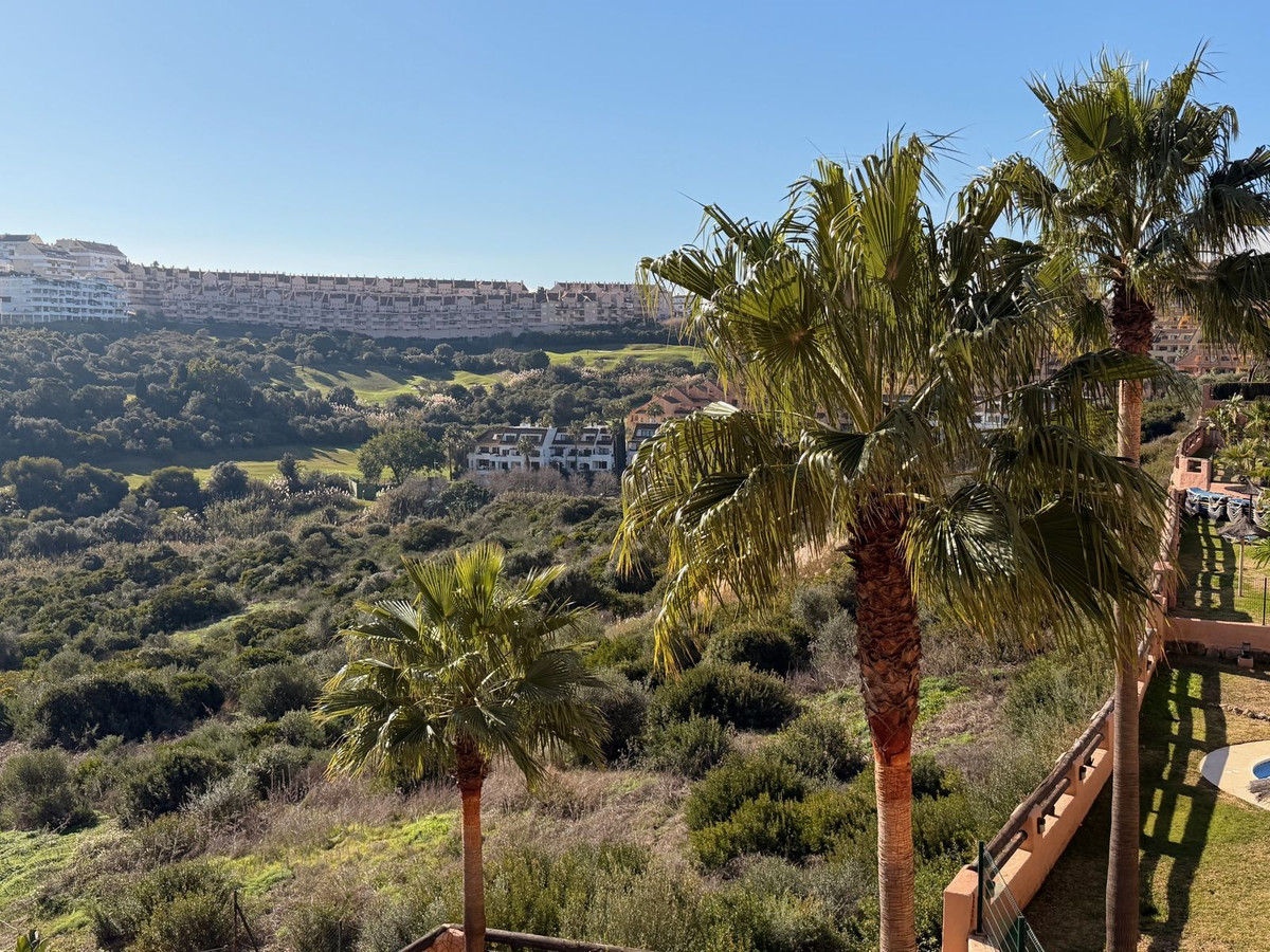 Appartement te koop in La Duquesa | 2 slaapkamers H5271574