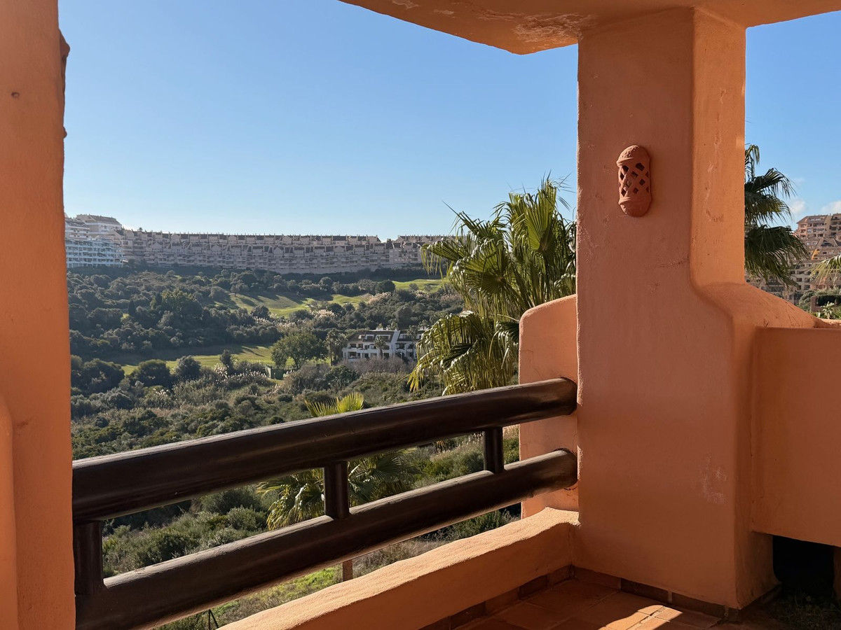 Appartement te koop in La Duquesa | 2 slaapkamers H5271574