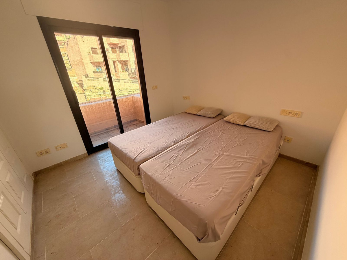 Appartement te koop in La Duquesa | 2 slaapkamers H5271574