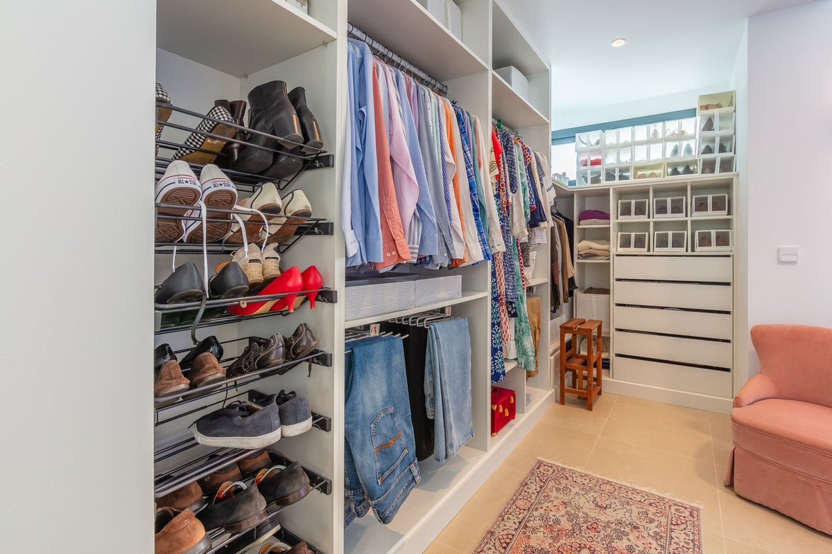 Huis te koop in La Duquesa | 4 slaapkamers H5287693